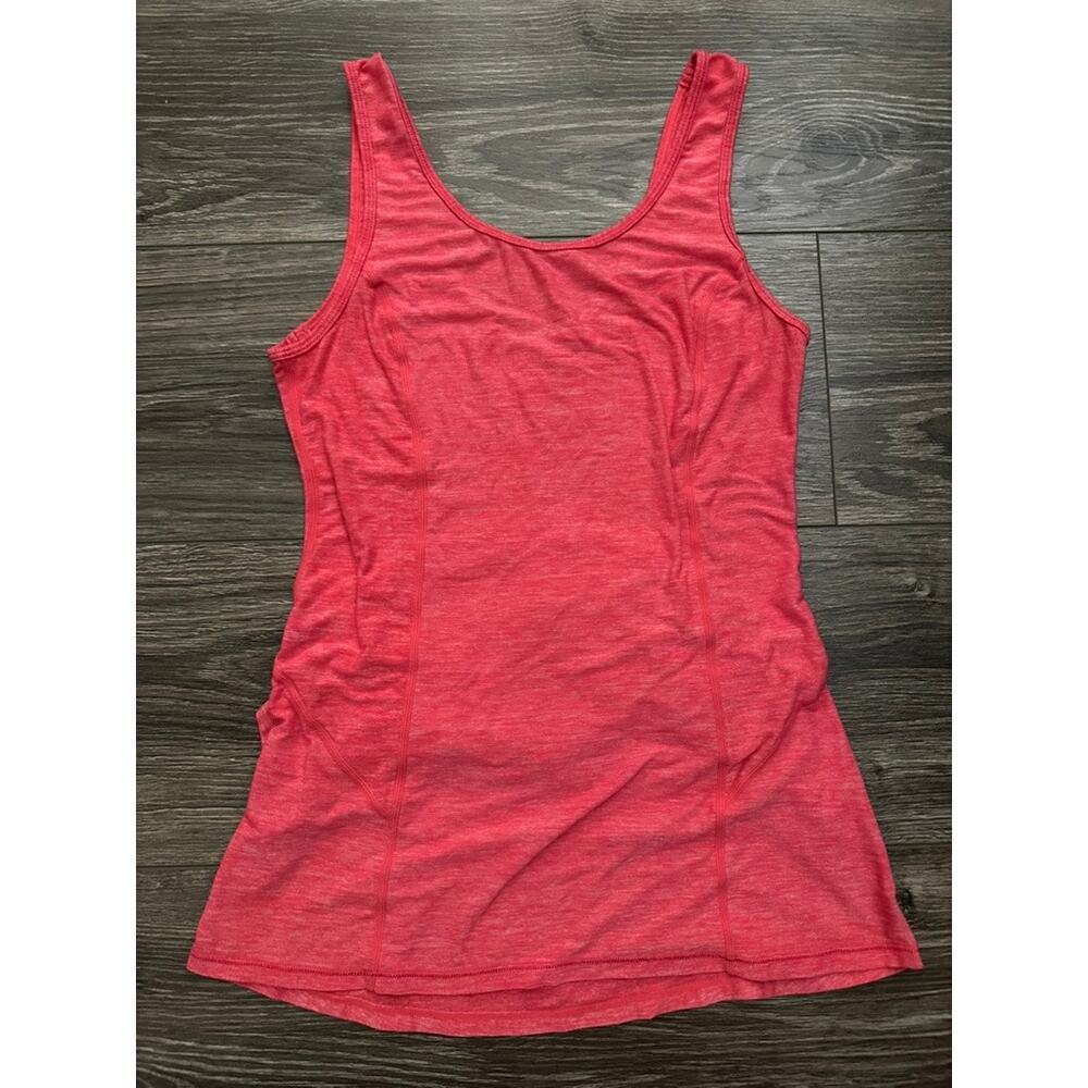 Lululemon Hustle Tank Pink/Red color